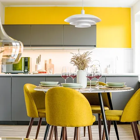 Homefy Come-together - Balkon - Aufzug - Free Parking - Smart Tvs * Essen